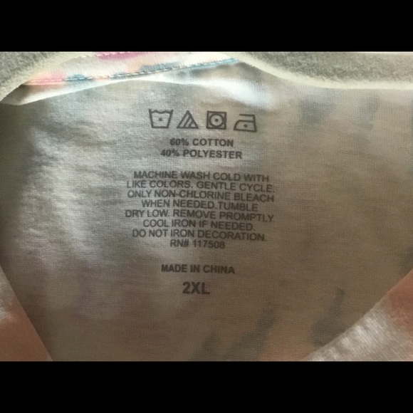 T-shirt dress - Picture 3 of 3